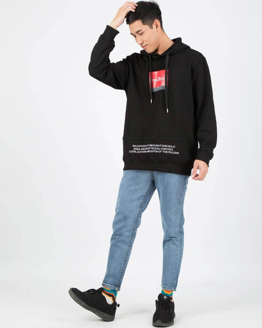 Pairing a Men’s Hoodie with Skinny Jeans