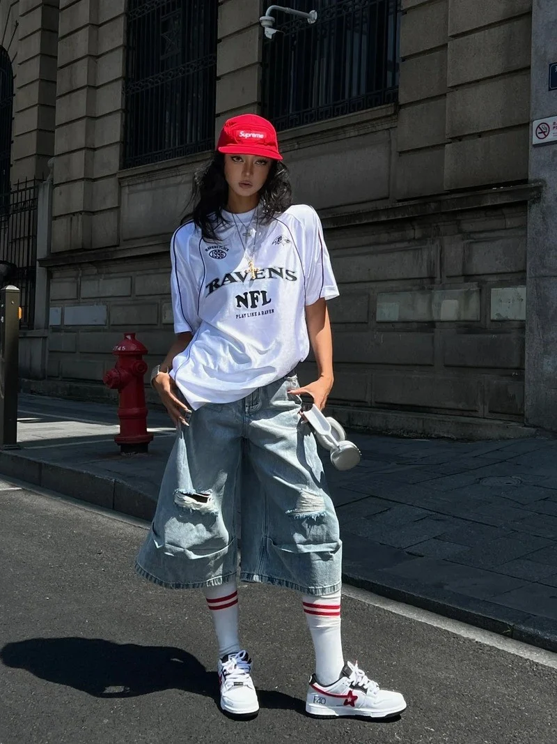 Other Ways to Style Women's Sweatshirts 5