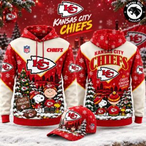 Kansas City Chiefs x Peanuts Christmas 2026 Hoodie 2